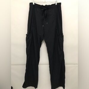 Lululemon Cargo Lining Pants Size 10